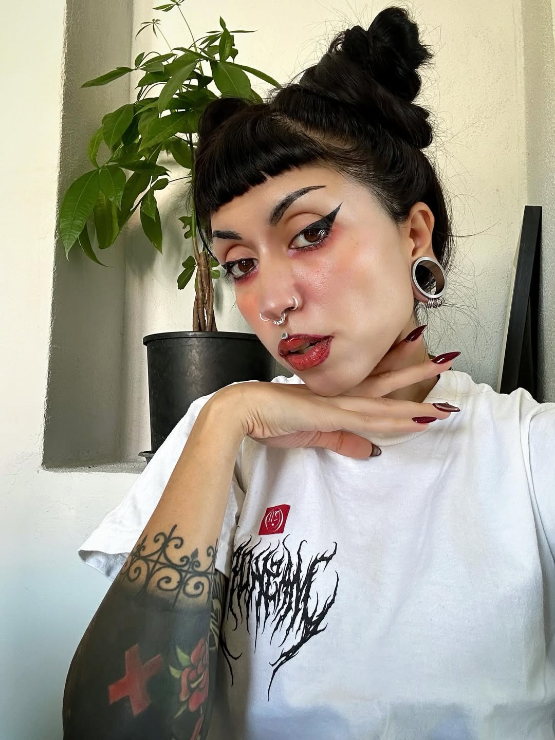 Flat-Flared Threaded Ear Tunnels Petite & Large Size