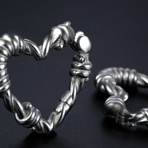 PunkPlugs Heart-Shape Knots Ear Hangers