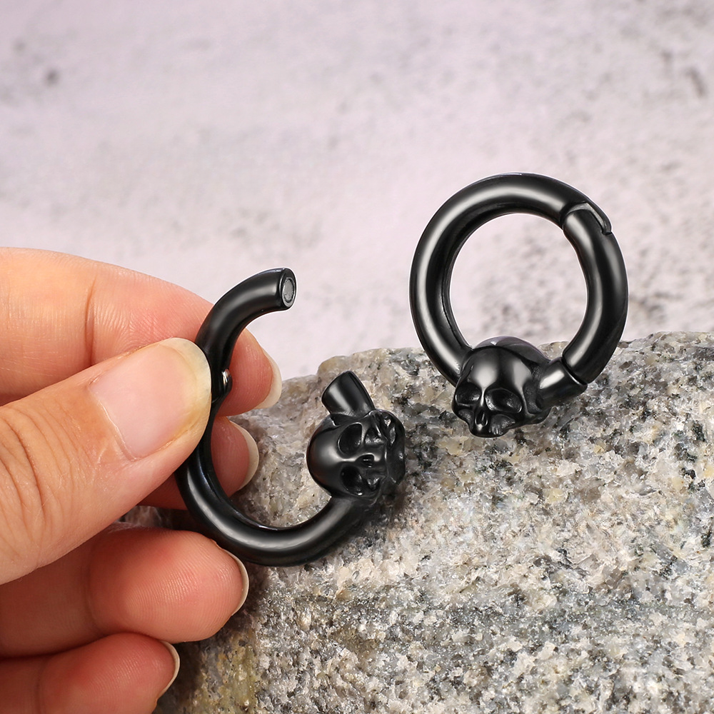 PunkPlugs Skull Magnet Ear Hangers