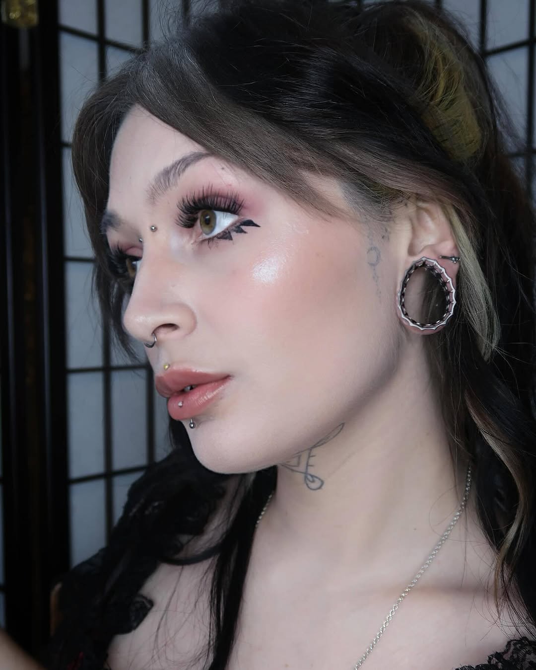 PunkPlugs Unique Hollow Flower Ear Tunnels