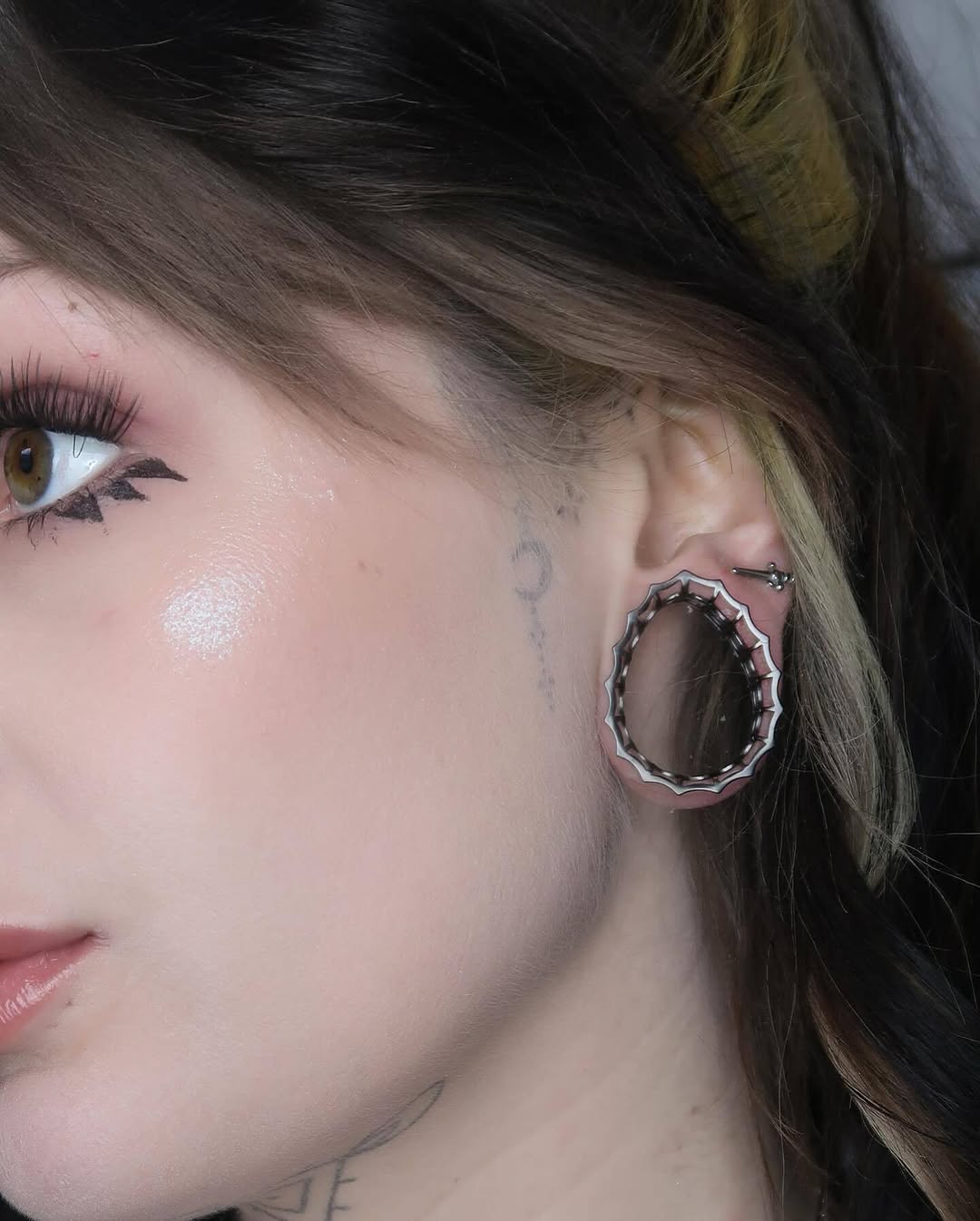 PunkPlugs Unique Hollow Flower Ear Tunnels