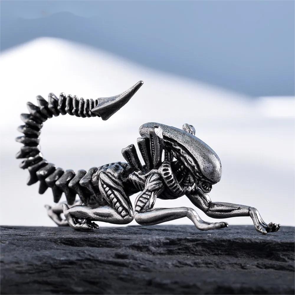 PunkPlugs Xenomorph Alien Ear Weights & Hangers