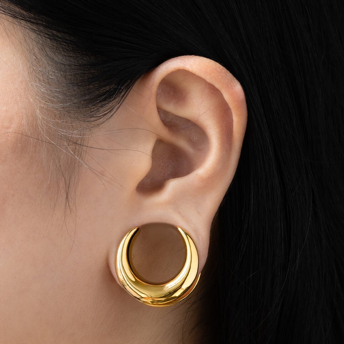 PunkPlugs Crescent Moon Ear Saddle for Stretched Ears
