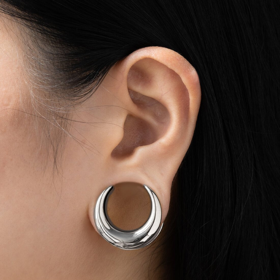 PunkPlugs Crescent Moon Ear Saddle for Stretched Ears