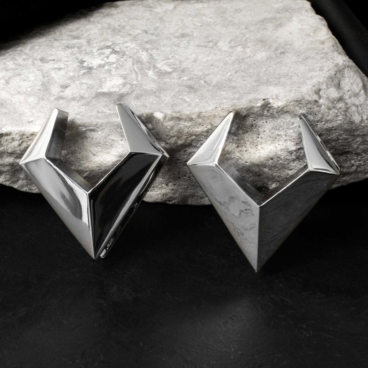 Victory Ear Saddles - PunkPlugs