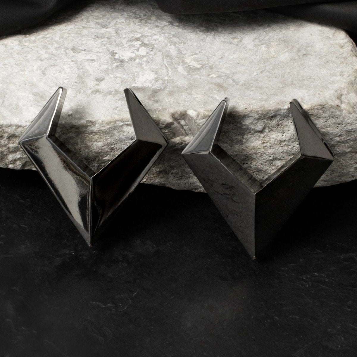 Victory Ear Saddles - PunkPlugs