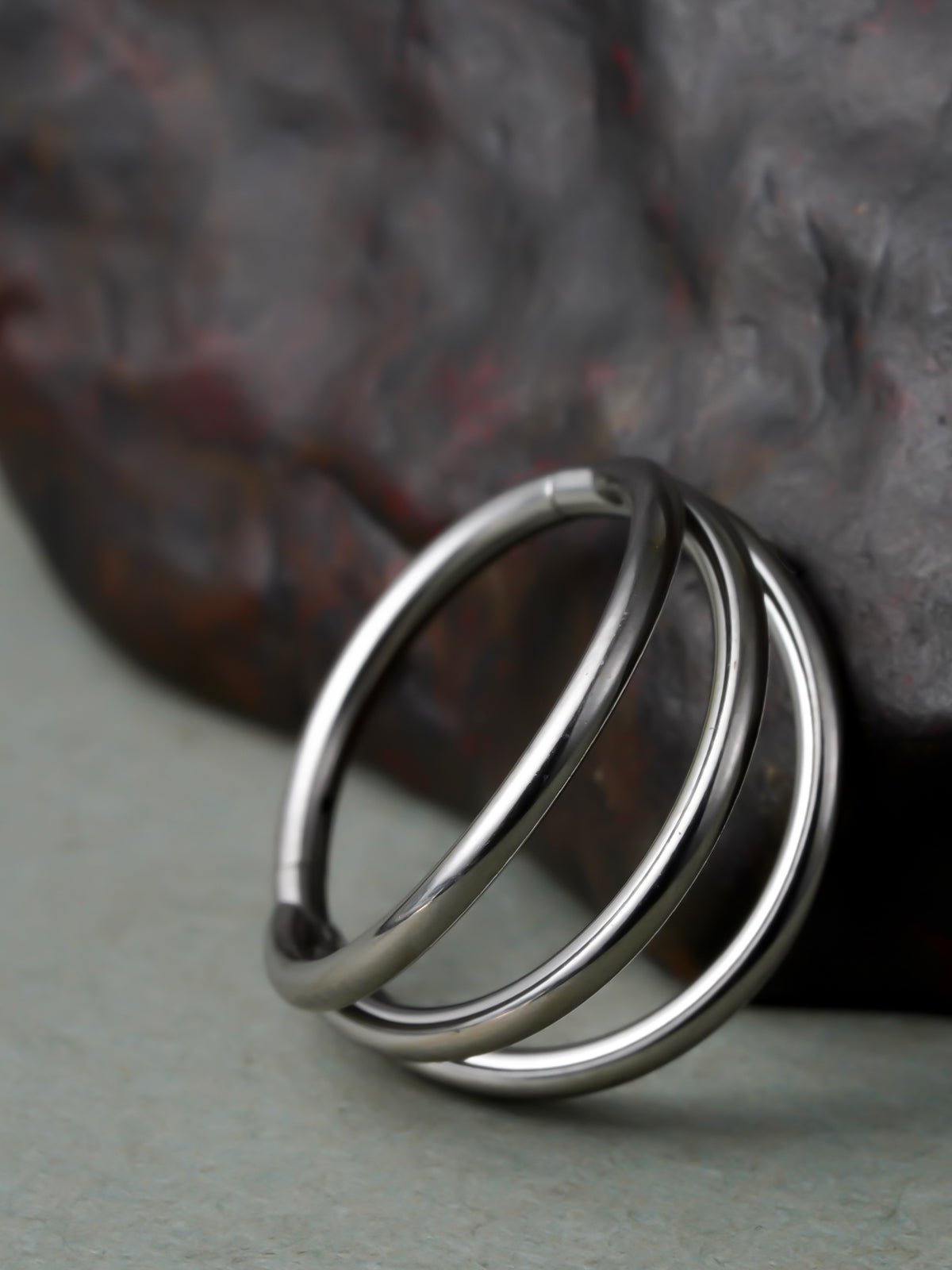Triple-Layered Titanium Clicker